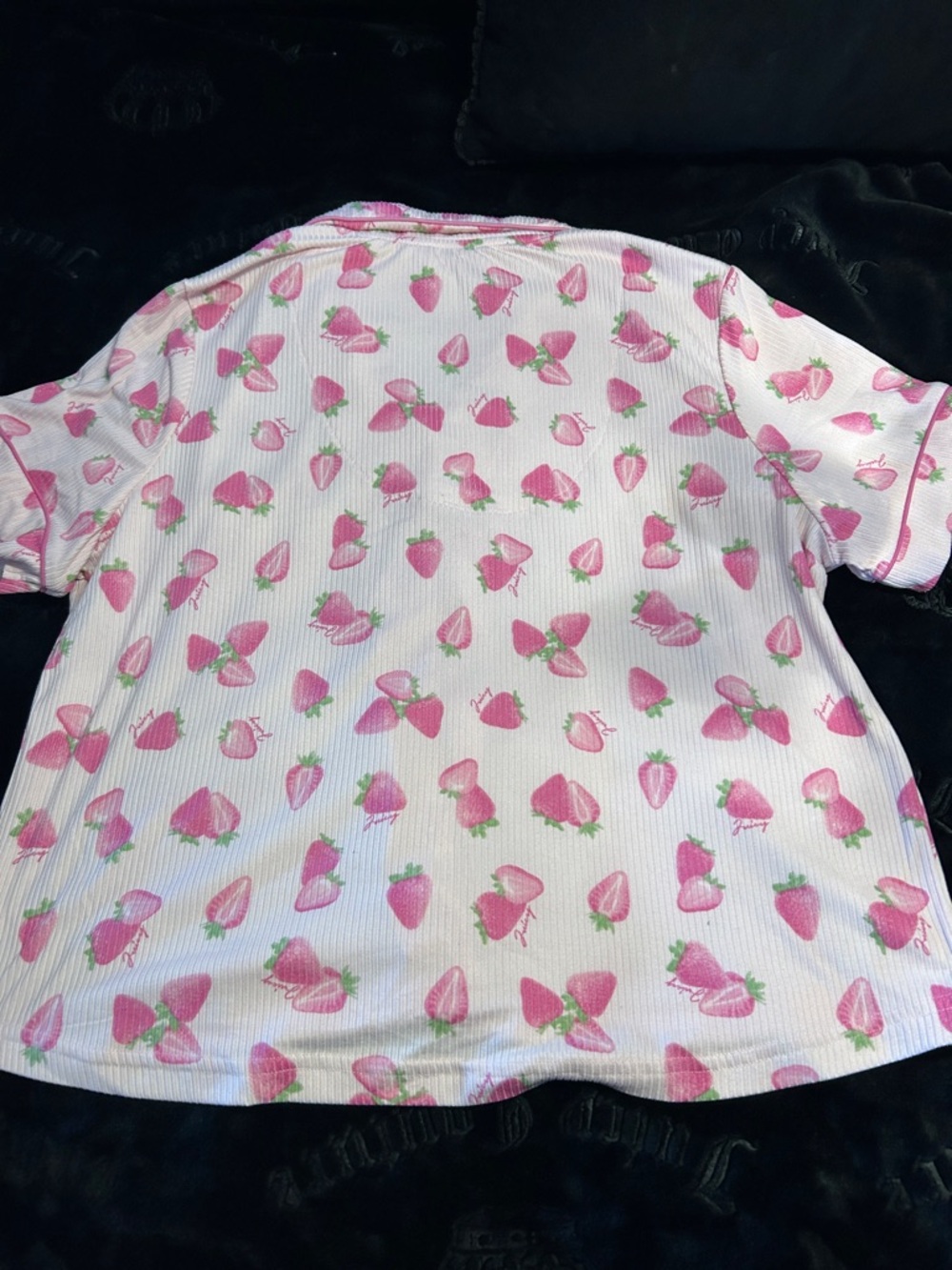 Juicy Couture Pink Strawberry Print Short Pajama Set - Picture 2 of 3